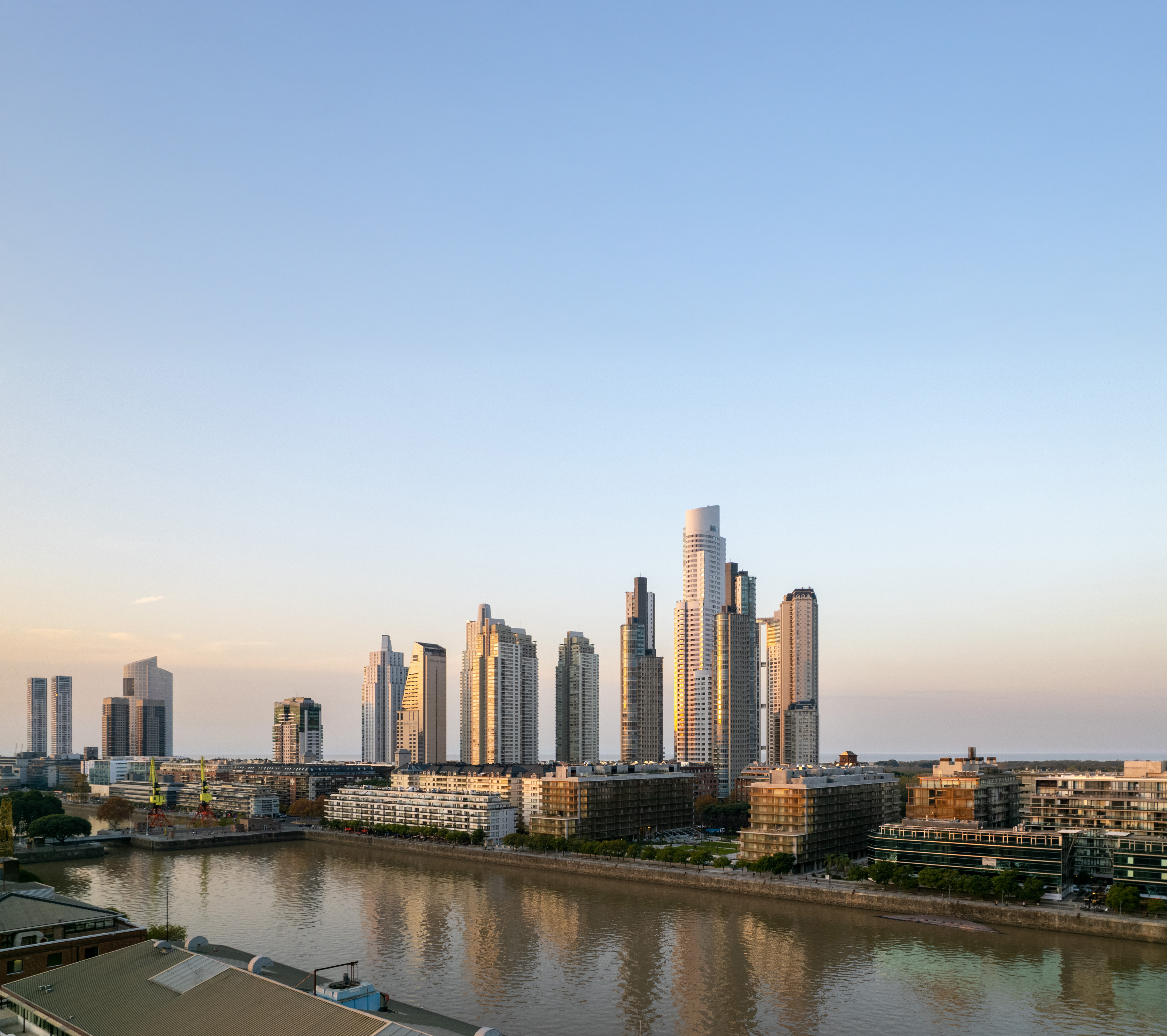 Skyline de Buenos Aires al atardecer registrado por Interval